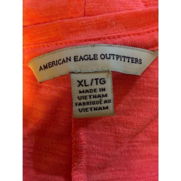American Eagle Top  - Picture 6 of 6